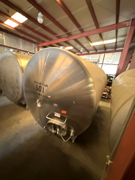 6,000 gallon Cherry Burrell tank